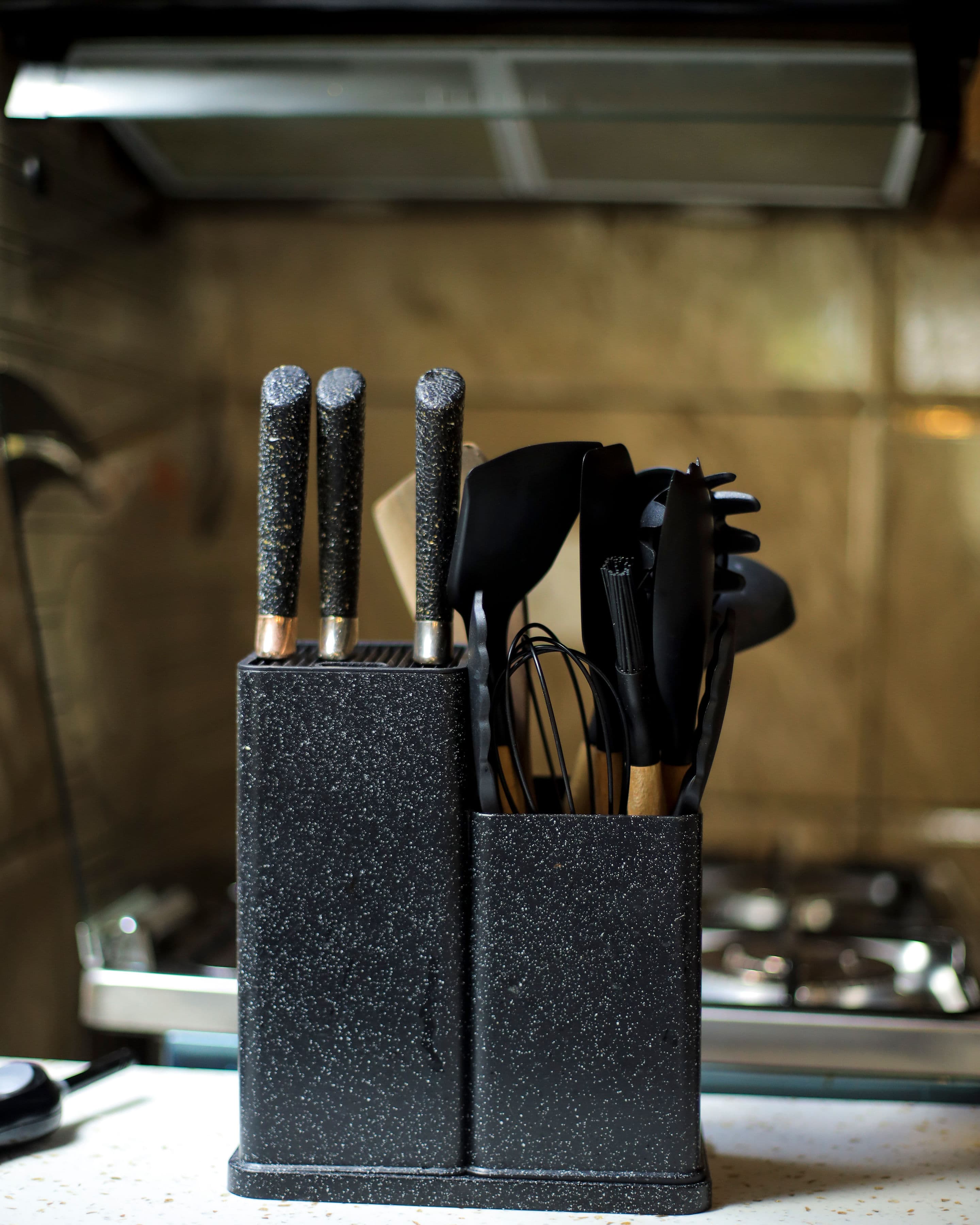 Velstays — the knife block by the stove